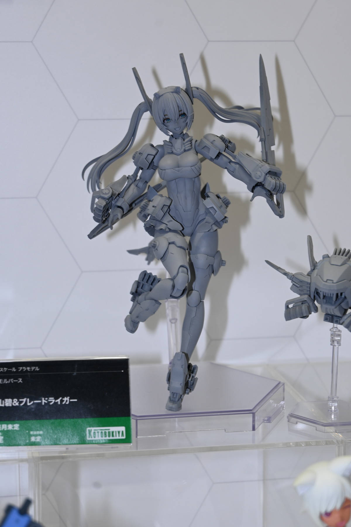 【コトブキヤコレクション2025フォトレポート】「フレームアームズ・ガール」ドゥルガーIや「メガミデバイス」PUNI☆MOFU 雪トゥなどのプラモデルを紹介！