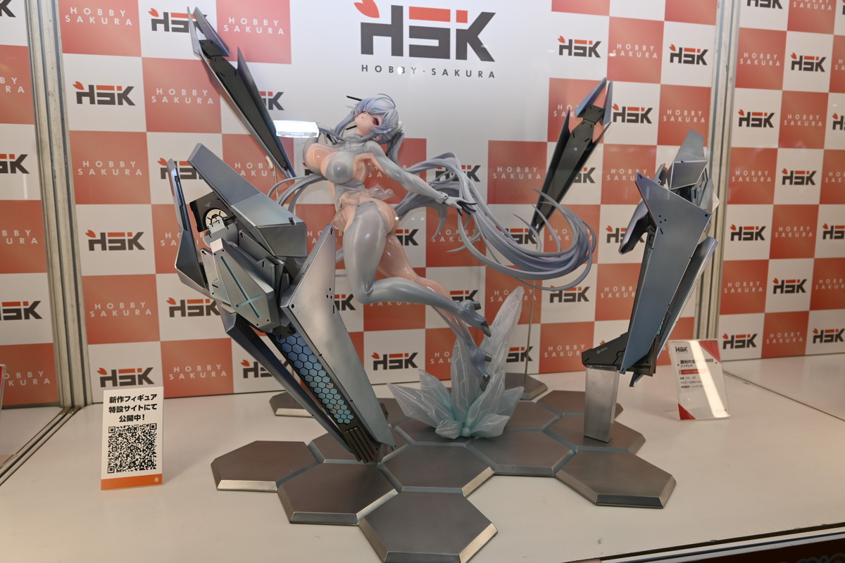 【ワンフェス2025冬フォトレポート】あみあみホビーキャンプブースから「初音ミク」、「勝利の女神：NIKKE」シンデレラなどのフィギュアを紹介！