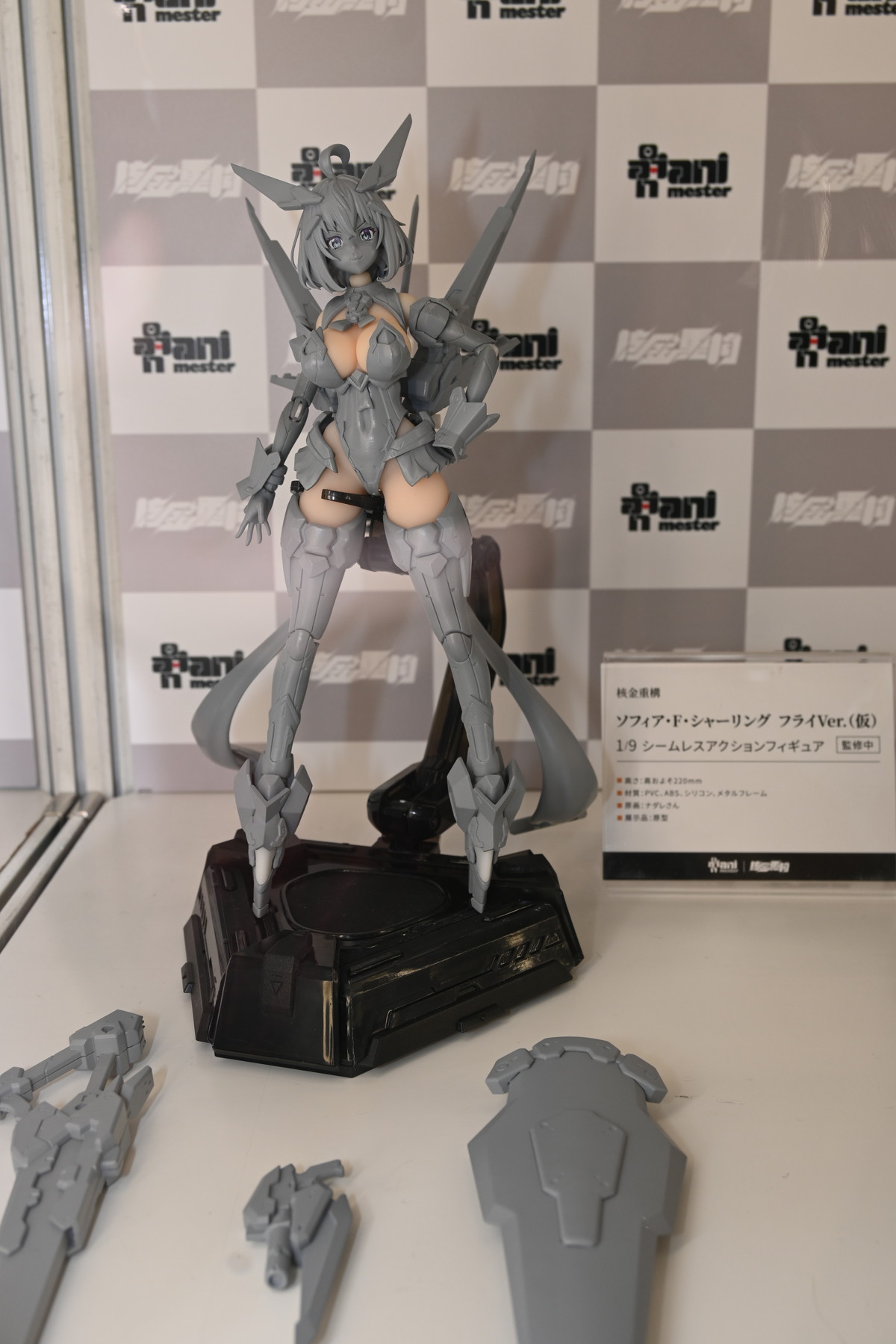 【ワンフェス2025冬フォトレポート】あみあみホビーキャンプブースから「初音ミク」、「勝利の女神：NIKKE」シンデレラなどのフィギュアを紹介！