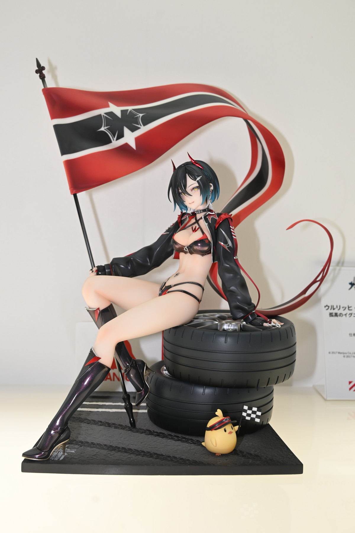 【ワンフェス2025冬フォトレポート】あみあみホビーキャンプブースから「勝利の女神：NIKKE」クラウン、APEXTOYSブースから「アズールレーン」ニュージャージーなどのフィギュアを紹介！