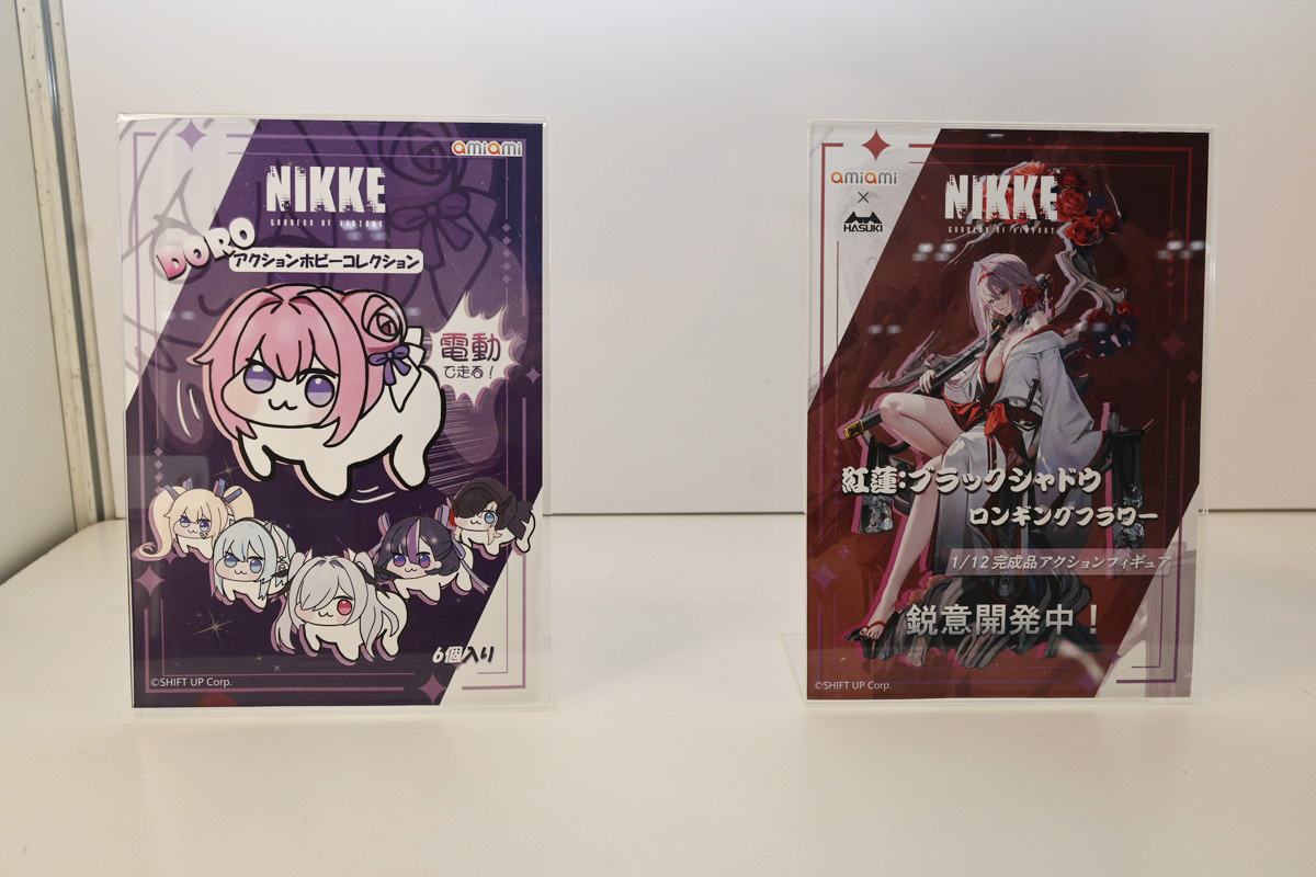 【ワンフェス2025冬フォトレポート】あみあみホビーキャンプブースから「勝利の女神：NIKKE」クラウン、APEXTOYSブースから「アズールレーン」ニュージャージーなどのフィギュアを紹介！