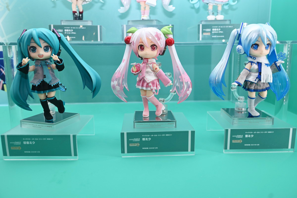 【ねんどろいど 初音ミク 100番記念展示会フォトレポート】「ねんどろいど 初音ミク 100番目の冒険Ver.」や過去発売されたねんどろいどシリーズなどを紹介！