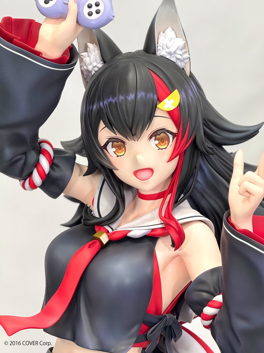 「hololive SUPER EXPO 2025」にて白上フブキさん、大神ミオさんの等身大フィギュアが登場！