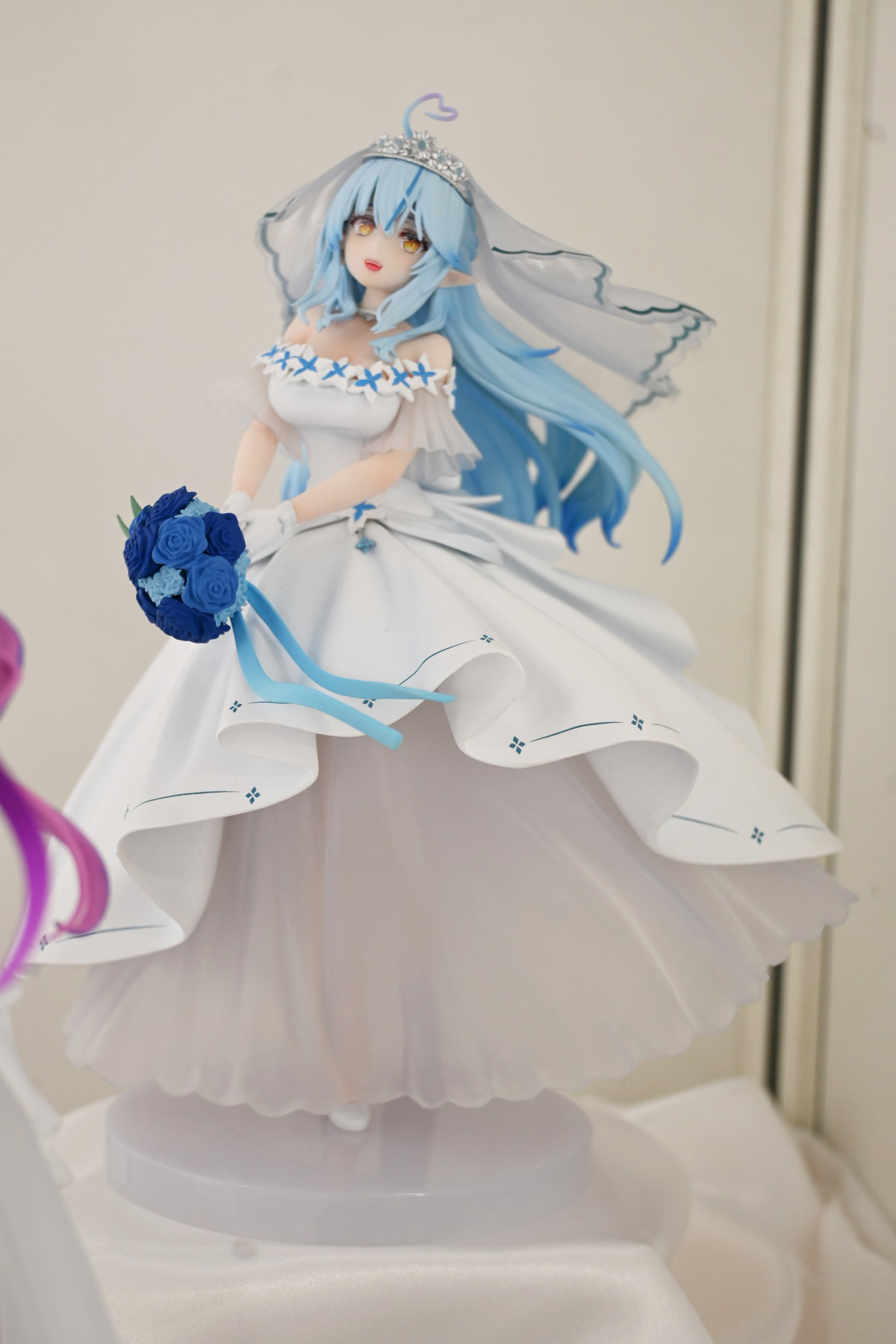 【hololive FIGURE EXHIBITION in AKIBAフォトレポート】「星街すいせい」や「ラプラス・ダークネス」などのフィギュアを紹介!