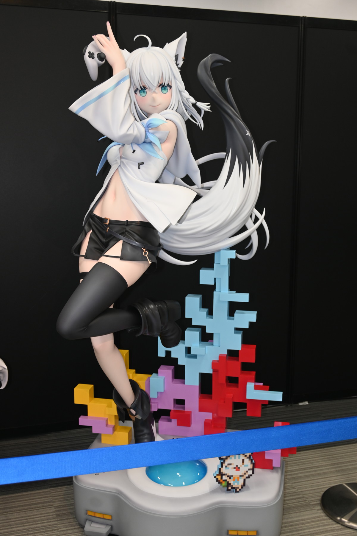 【hololive FIGURE EXHIBITION in AKIBAフォトレポート】「星街すいせい」や「ラプラス・ダークネス」などのフィギュアを紹介!