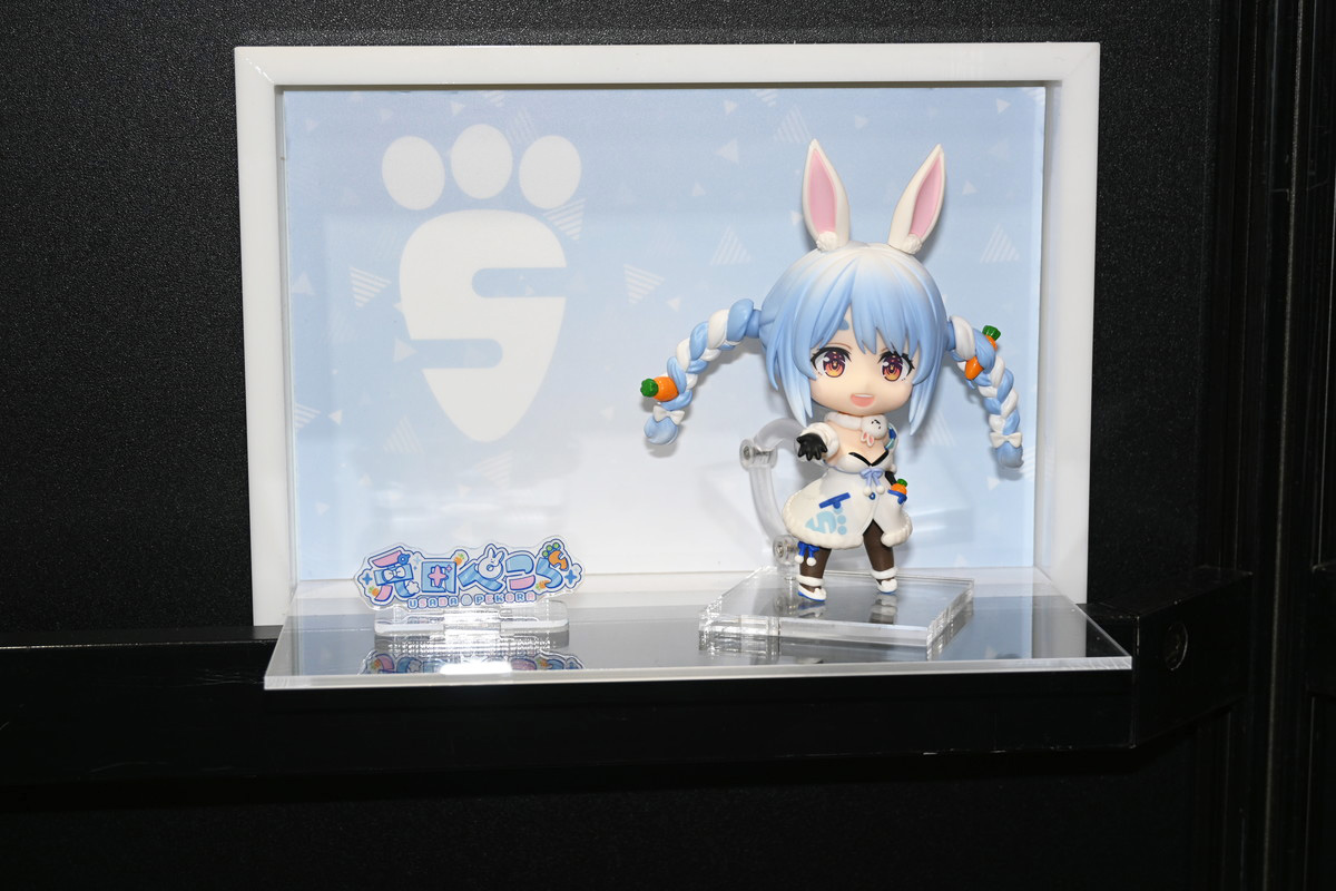 【hololive FIGURE EXHIBITION in AKIBAフォトレポート】「星街すいせい」や「ラプラス・ダークネス」などのフィギュアを紹介!