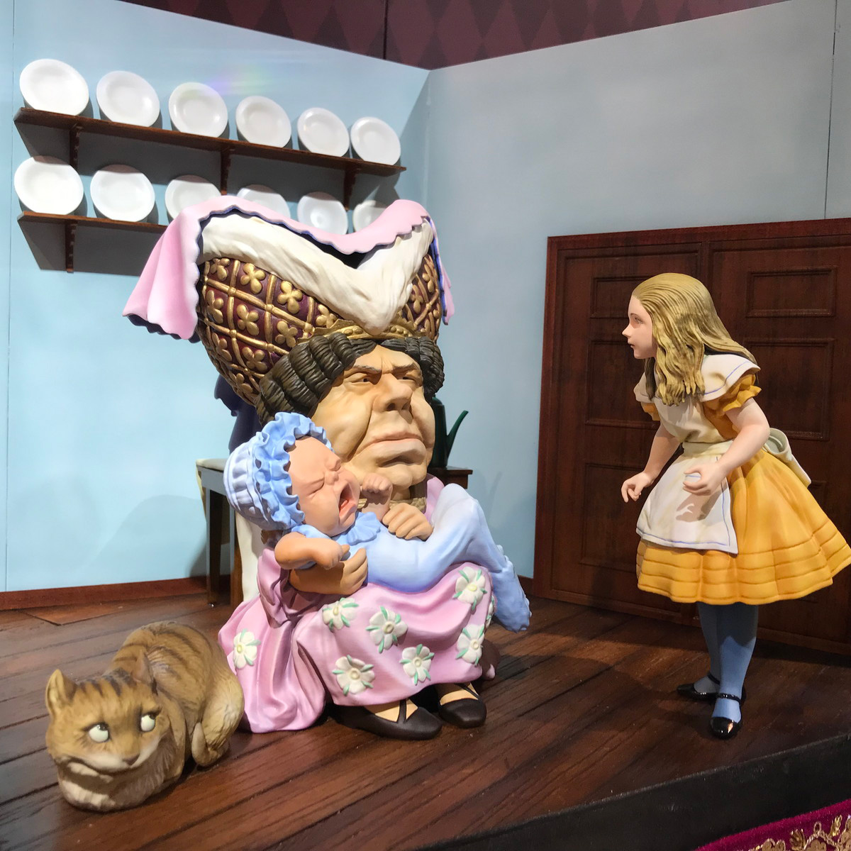特別展「海洋堂フィギュアの国のアリス展」が6月22日まで開催中!