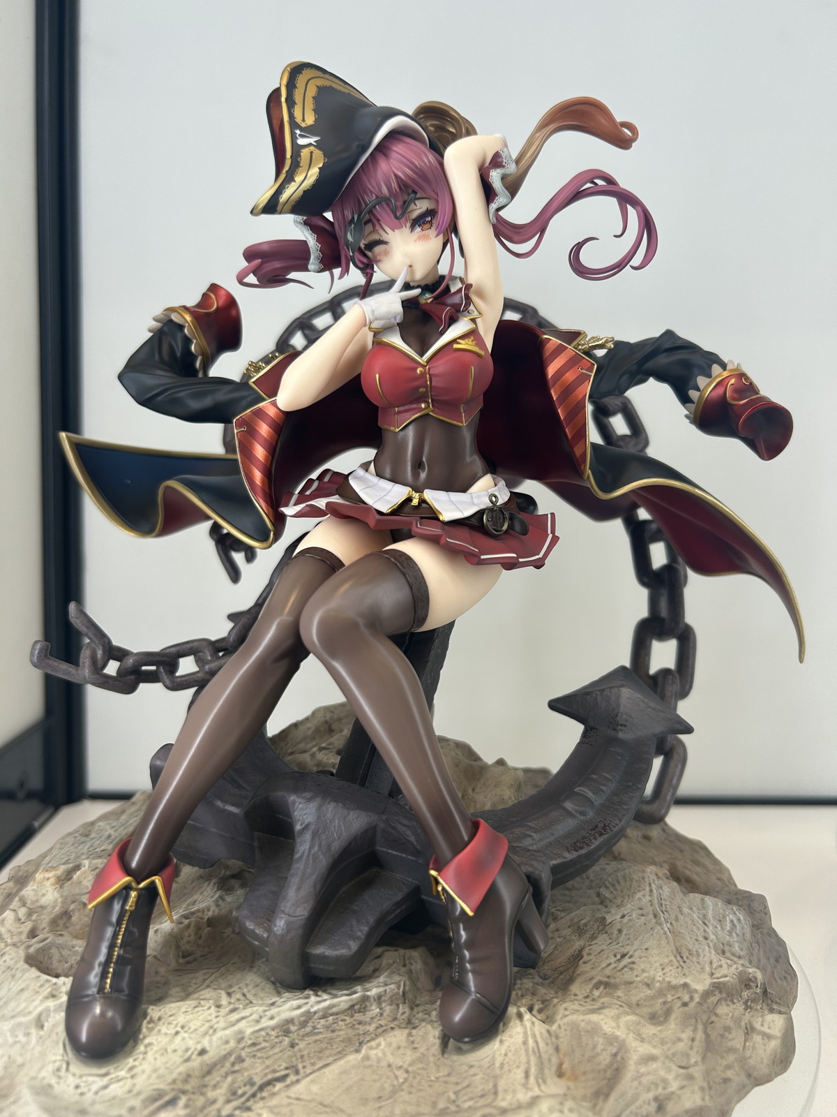 【スマイルフェス2025フォトレポート】「ホロライブプロダクション」AZKiや「勝利の女神:NIKKE」ドロシーなどのフィギュアを紹介!