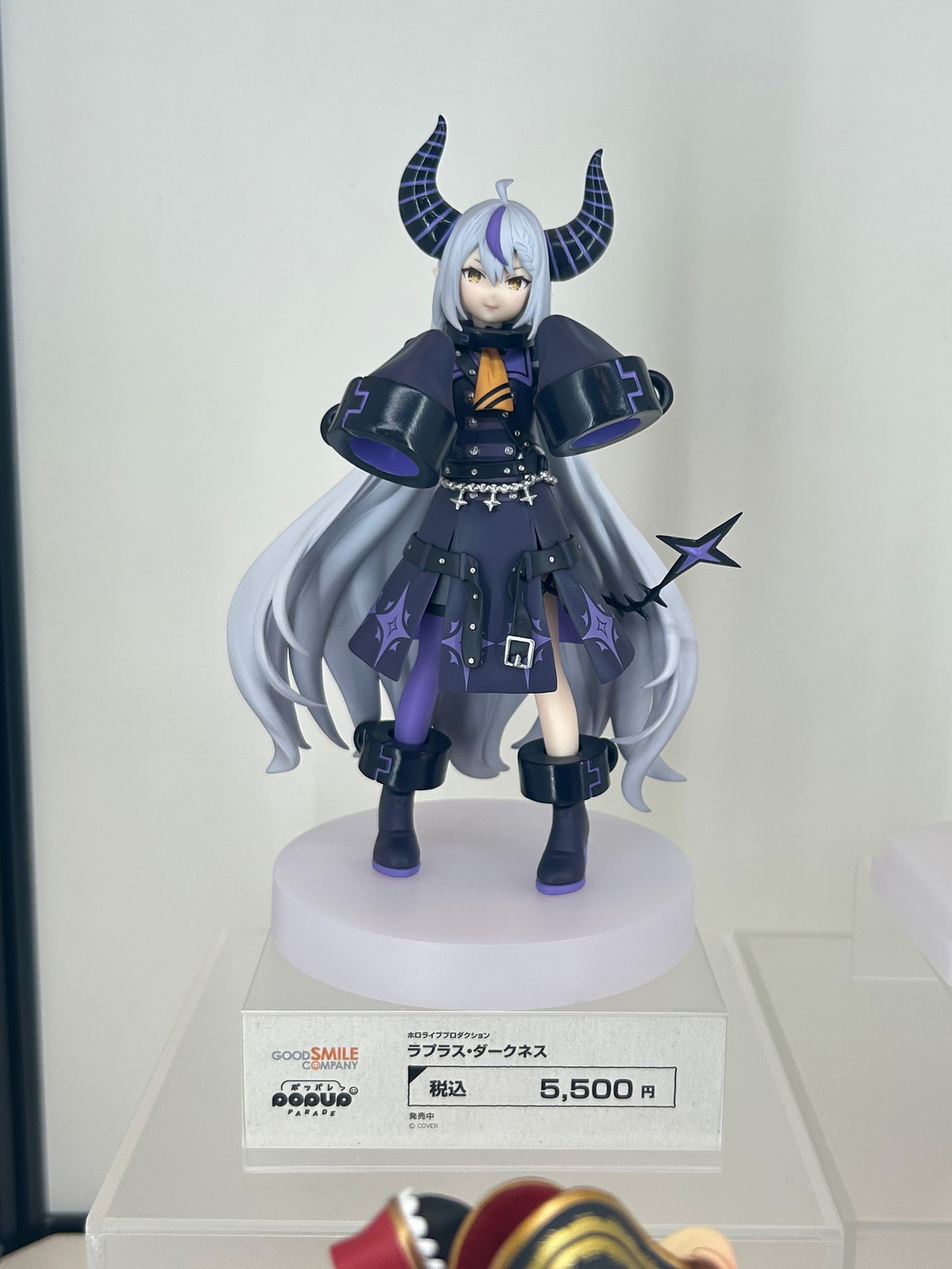 【スマイルフェス2025フォトレポート】「ホロライブプロダクション」AZKiや「勝利の女神:NIKKE」ドロシーなどのフィギュアを紹介!