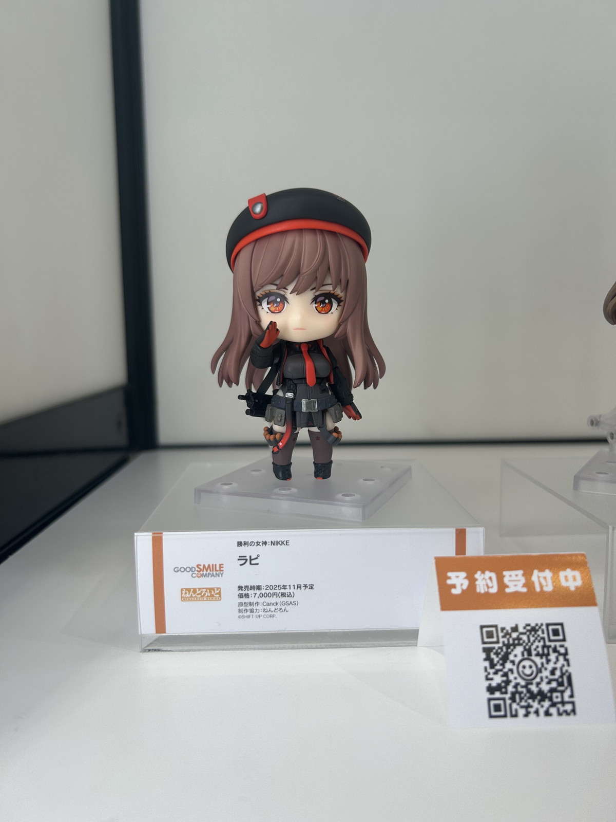 【スマイルフェス2025フォトレポート】「ホロライブプロダクション」AZKiや「勝利の女神:NIKKE」ドロシーなどのフィギュアを紹介!