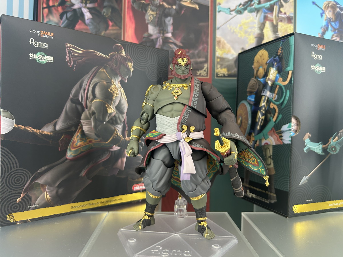 【スマイルフェス2025フォトレポート】「ホロライブプロダクション」AZKiや「勝利の女神:NIKKE」ドロシーなどのフィギュアを紹介!