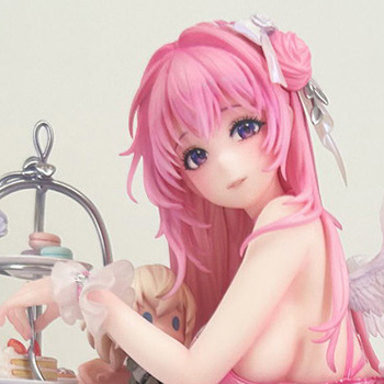 【スマイルフェス2025フォトレポート】「ホロライブプロダクション」AZKiや「勝利の女神：NIKKE」ドロシーなどのフィギュアを紹介！