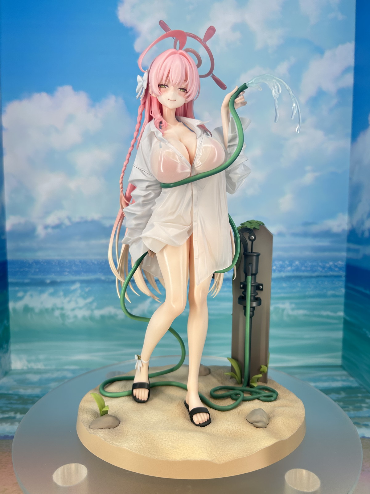【スマイルフェス2025フォトレポート】「ブルーアーカイブ」ハナコや「魔動王グランゾート」アクアビートなどのフィギュアを紹介!