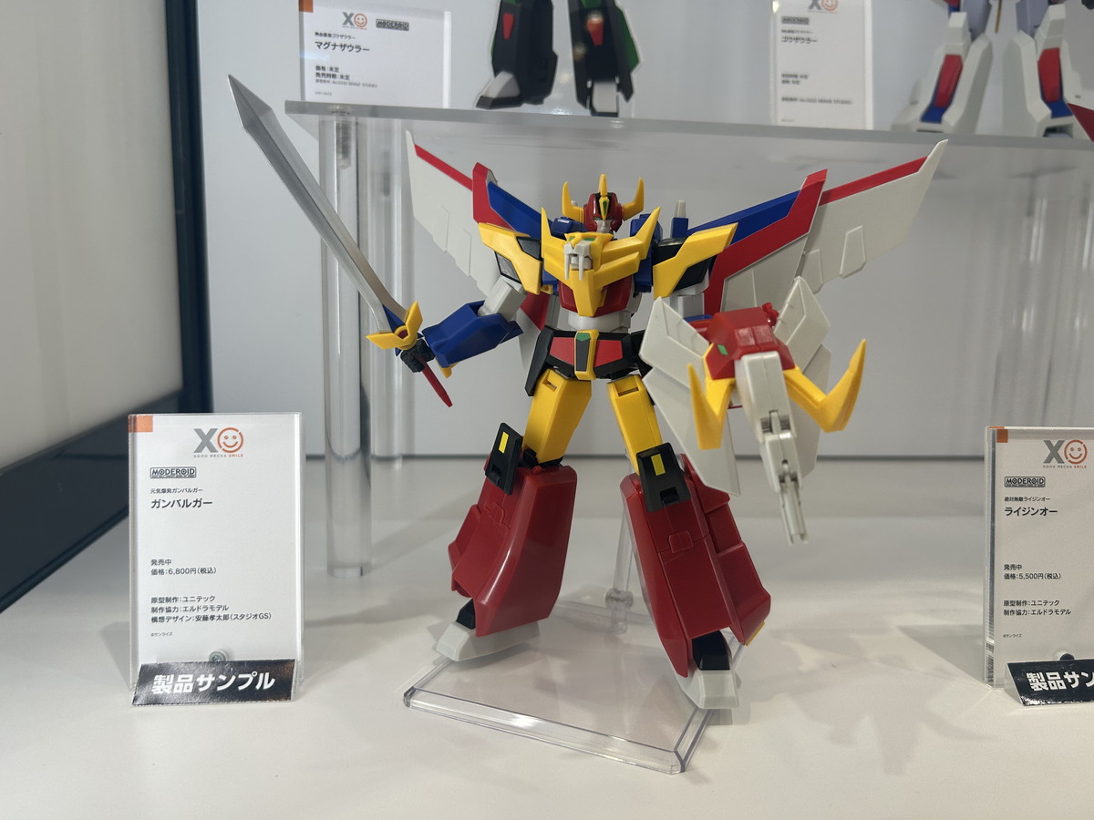 【スマイルフェス2025フォトレポート】「ブルーアーカイブ」ハナコや「魔動王グランゾート」アクアビートなどのフィギュアを紹介!