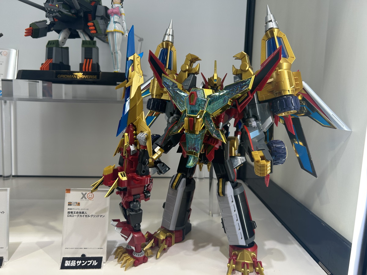 【スマイルフェス2025フォトレポート】「ブルーアーカイブ」ハナコや「魔動王グランゾート」アクアビートなどのフィギュアを紹介!