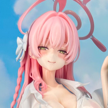 【スマイルフェス2025フォトレポート】「ブルーアーカイブ」ハナコや「魔動王グランゾート」アクアビートなどのフィギュアを紹介!