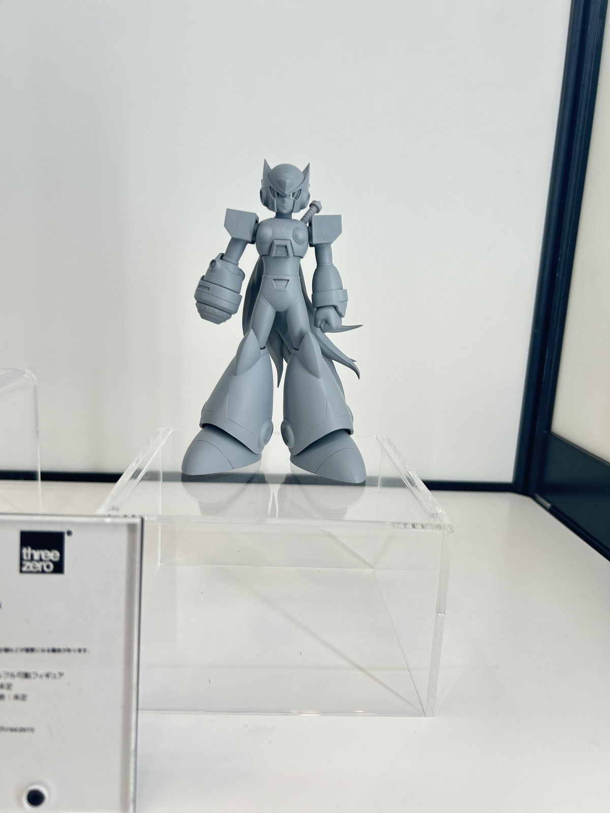 【スマイルフェス2025フォトレポート】「勝利の女神:NIKKE」アリスや「ユミアのアトリエ ~追憶の錬金術士と幻創の地~」ユミア・リースフェルトなどのフィギュアを紹介!