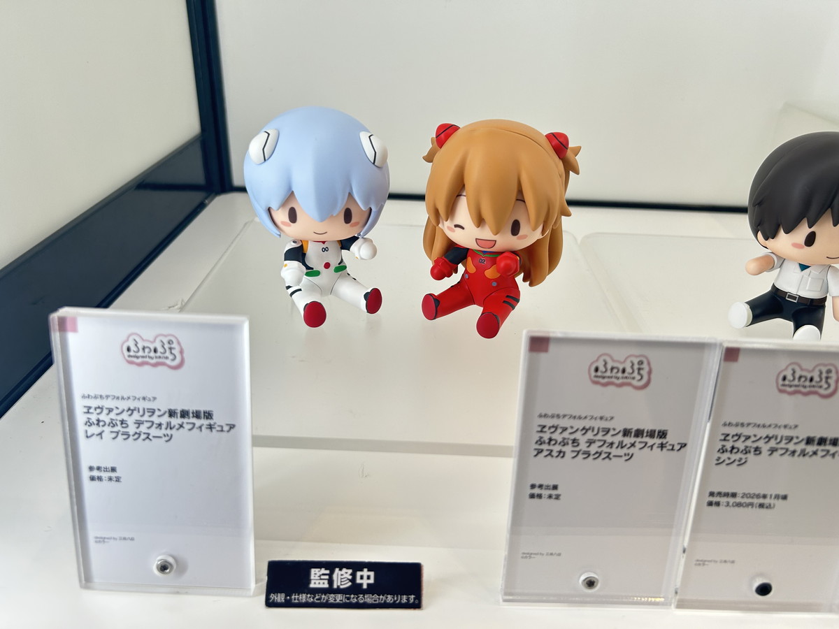 【スマイルフェス2025フォトレポート】「勝利の女神:NIKKE」アリスや「ユミアのアトリエ ~追憶の錬金術士と幻創の地~」ユミア・リースフェルトなどのフィギュアを紹介!