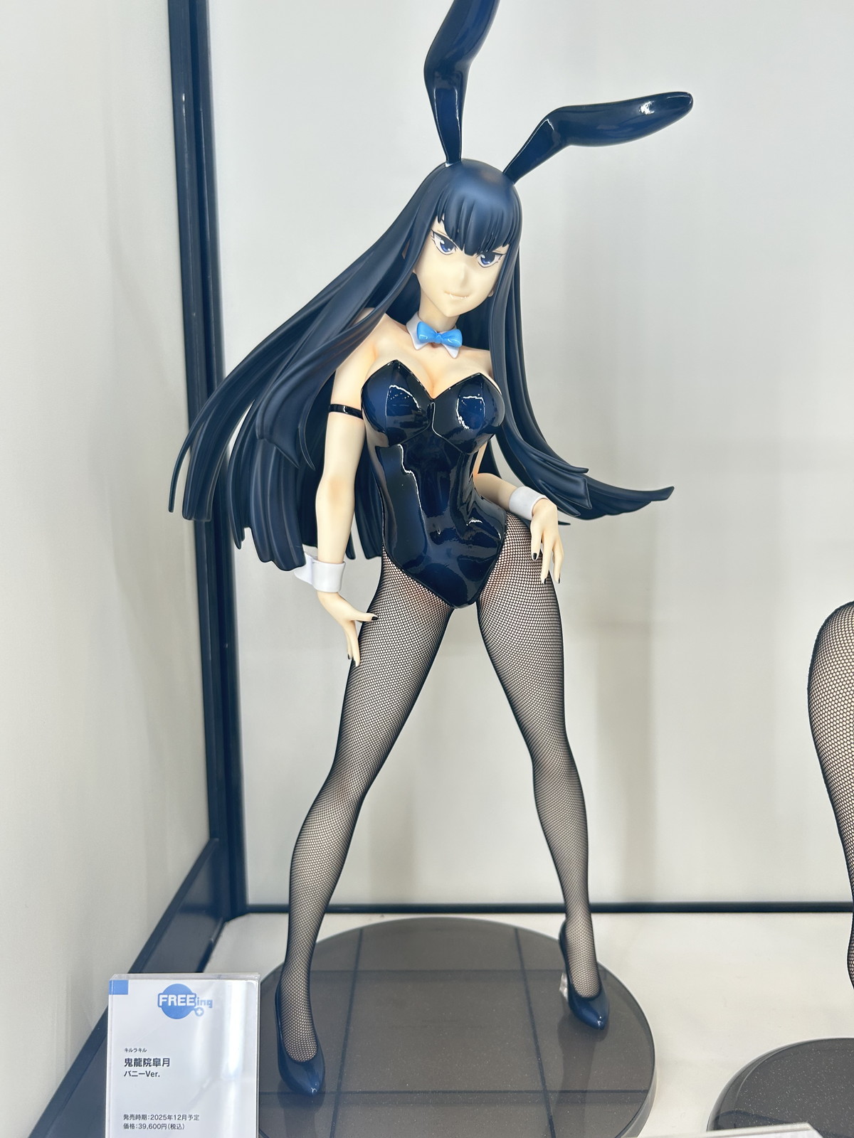 【スマイルフェス2025フォトレポート】「ネコぱら」ショコラ、バニラや「ダンジョン飯」ファリンなどのフィギュアを紹介！