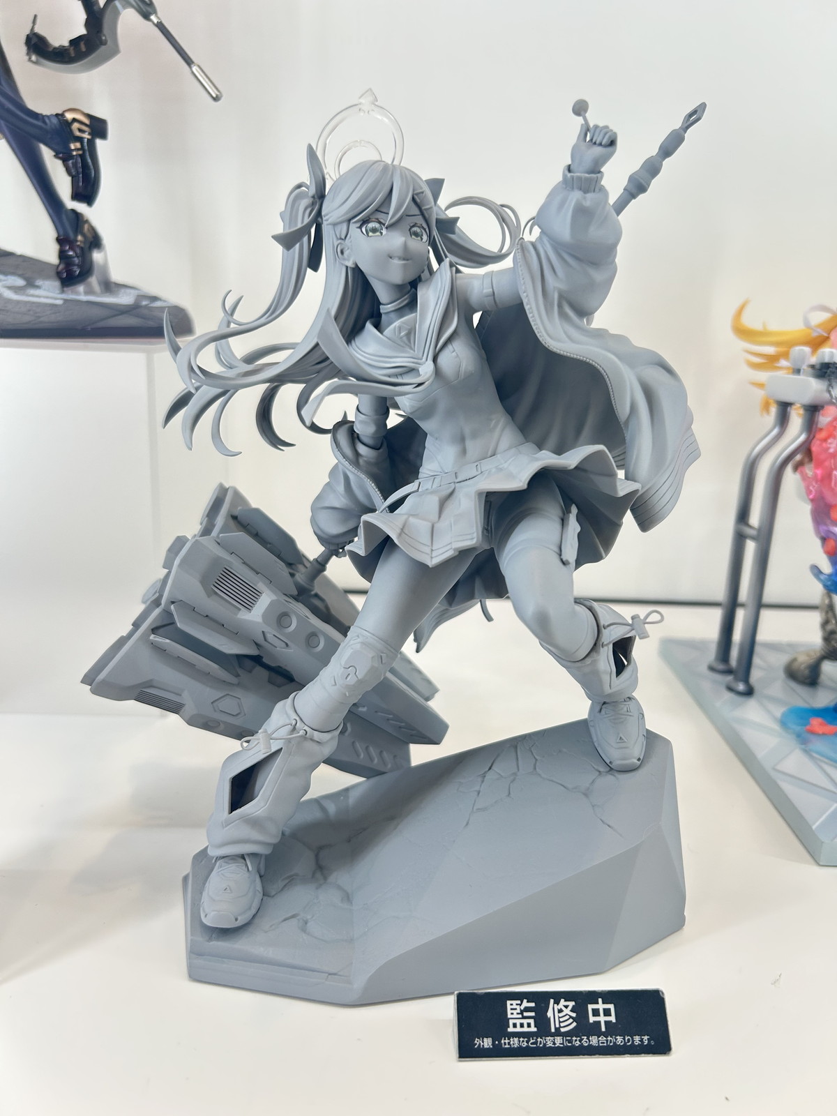 【スマイルフェス2025フォトレポート】「ネコぱら」ショコラ、バニラや「ダンジョン飯」ファリンなどのフィギュアを紹介！