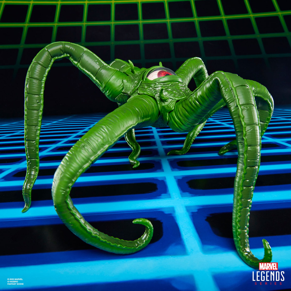 ハズブロの「マーベル・レジェンド」シリーズに、懐かしい2000年代初期ビデオゲームの対戦シーンを再現できるアクションフィギュアが登場!