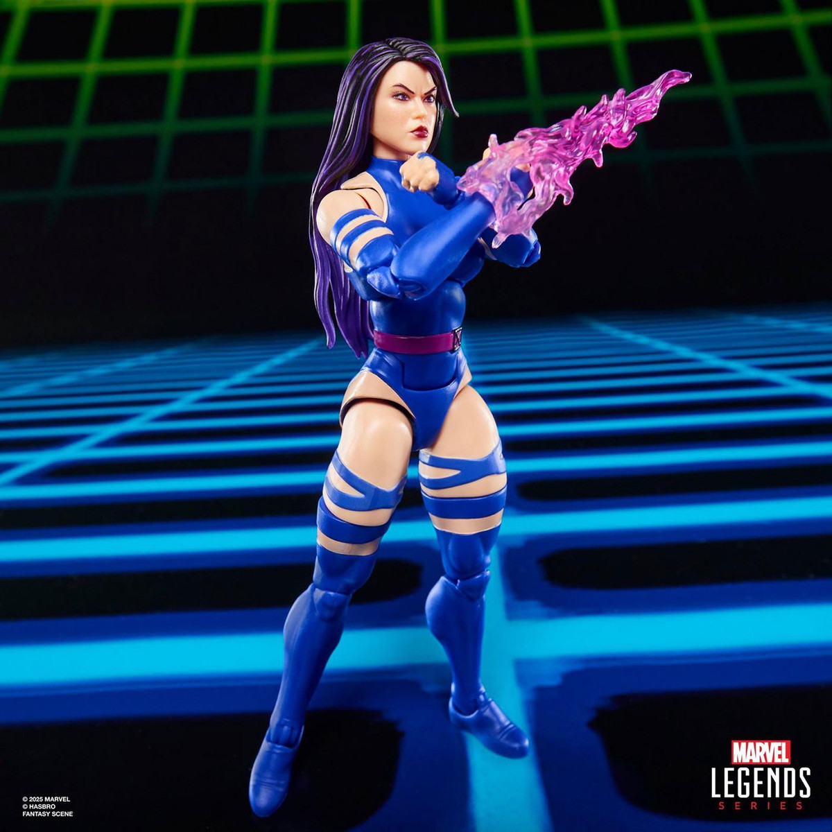 ハズブロの「マーベル・レジェンド」シリーズに、懐かしい2000年代初期ビデオゲームの対戦シーンを再現できるアクションフィギュアが登場!