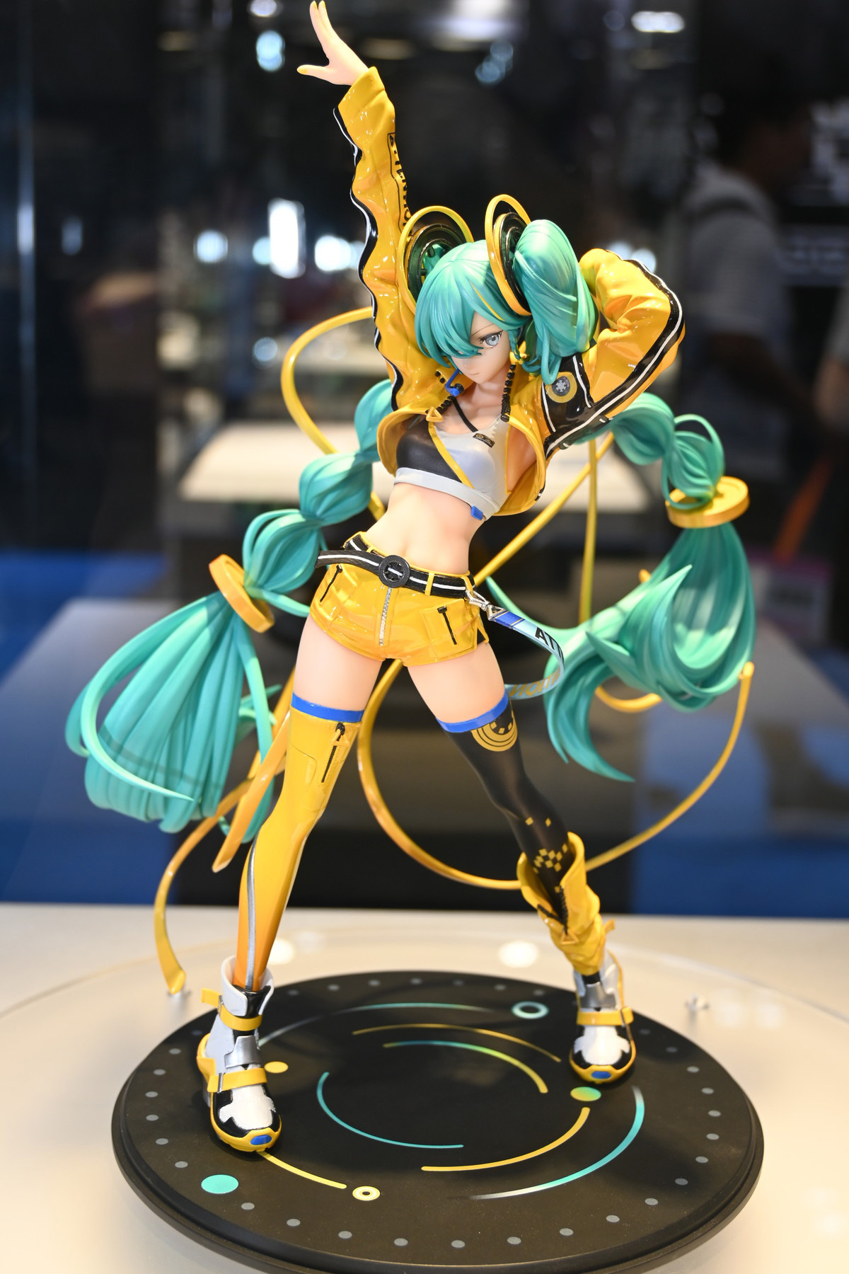 【ワンフェス2025夏フォトレポート】APEXTOYSブースから「魔女の旅々」イレイナ、「グリッドマン ユニバース」新条アカネ、海洋堂ブースから「初音ミク」などのフィギュアを紹介!