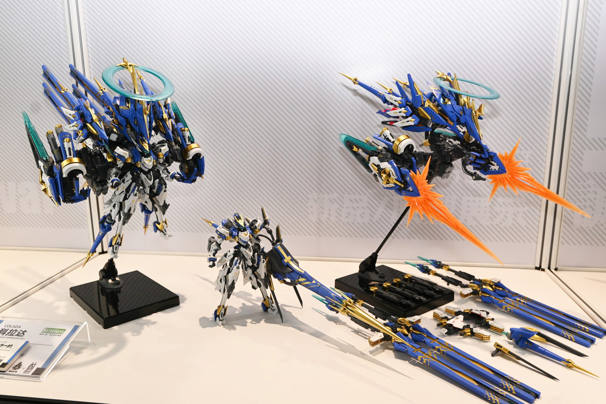 【ワンフェス2025夏フォトレポート】APEXTOYSブースから「魔女の旅々」イレイナ、「グリッドマン ユニバース」新条アカネ、海洋堂ブースから「初音ミク」などのフィギュアを紹介!