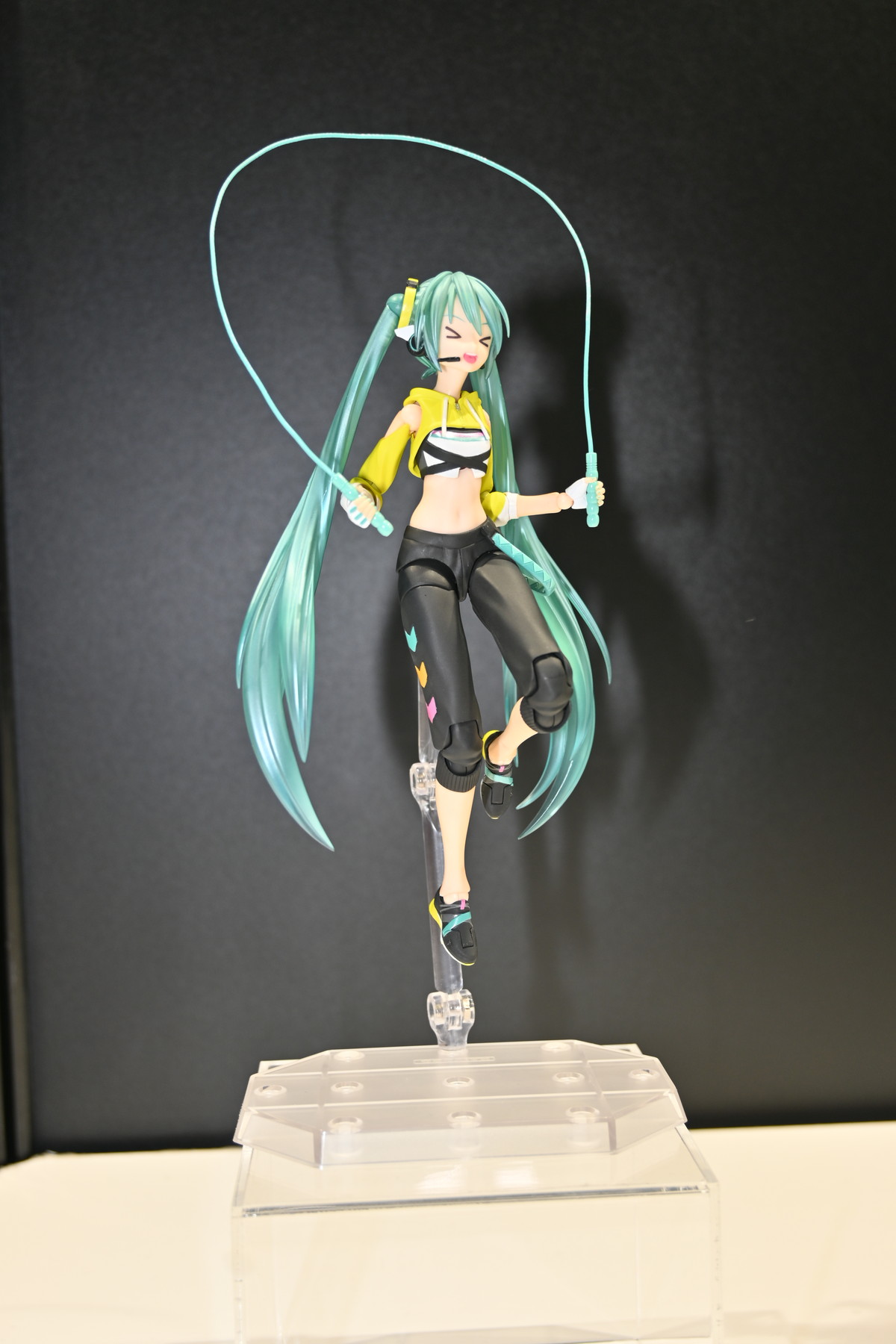 【ワンフェス2025夏フォトレポート】APEXTOYSブースから「魔女の旅々」イレイナ、「グリッドマン ユニバース」新条アカネ、海洋堂ブースから「初音ミク」などのフィギュアを紹介!