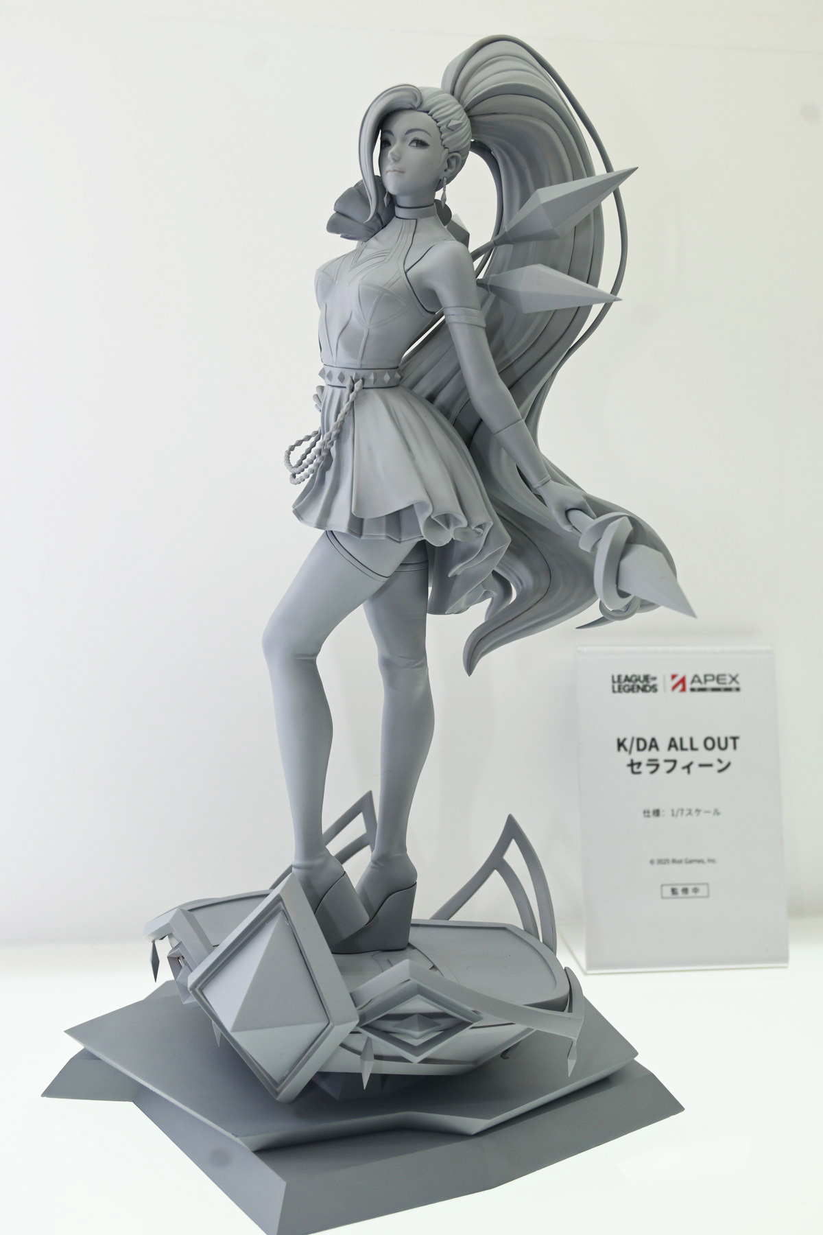 【ワンフェス2025夏フォトレポート】APEXTOYSブースから「魔女の旅々」イレイナ、「グリッドマン ユニバース」新条アカネ、海洋堂ブースから「初音ミク」などのフィギュアを紹介!