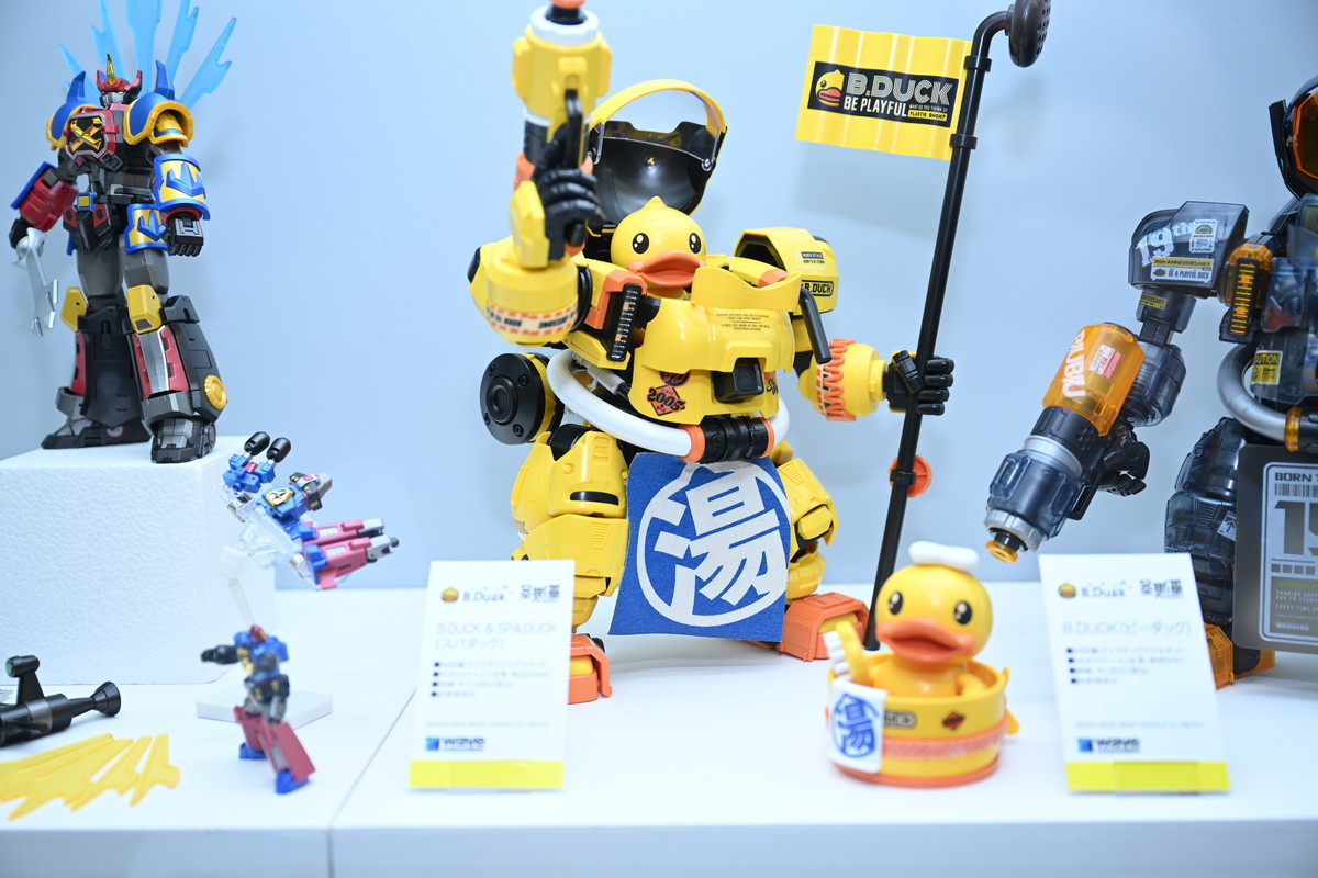 【ワンフェス2025夏フォトレポート】ウェーブブースから「アイドルマスター シンデレラガールズ」高垣楓、X-PLUSブースから「勝利の女神:NIKKE」アリスなどのフィギュアを紹介!
