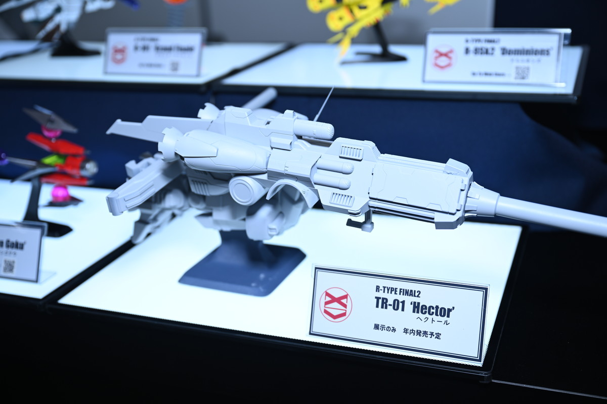 【ワンフェス2025夏フォトレポート】ウェーブブースから「アイドルマスター シンデレラガールズ」高垣楓、X-PLUSブースから「勝利の女神:NIKKE」アリスなどのフィギュアを紹介!