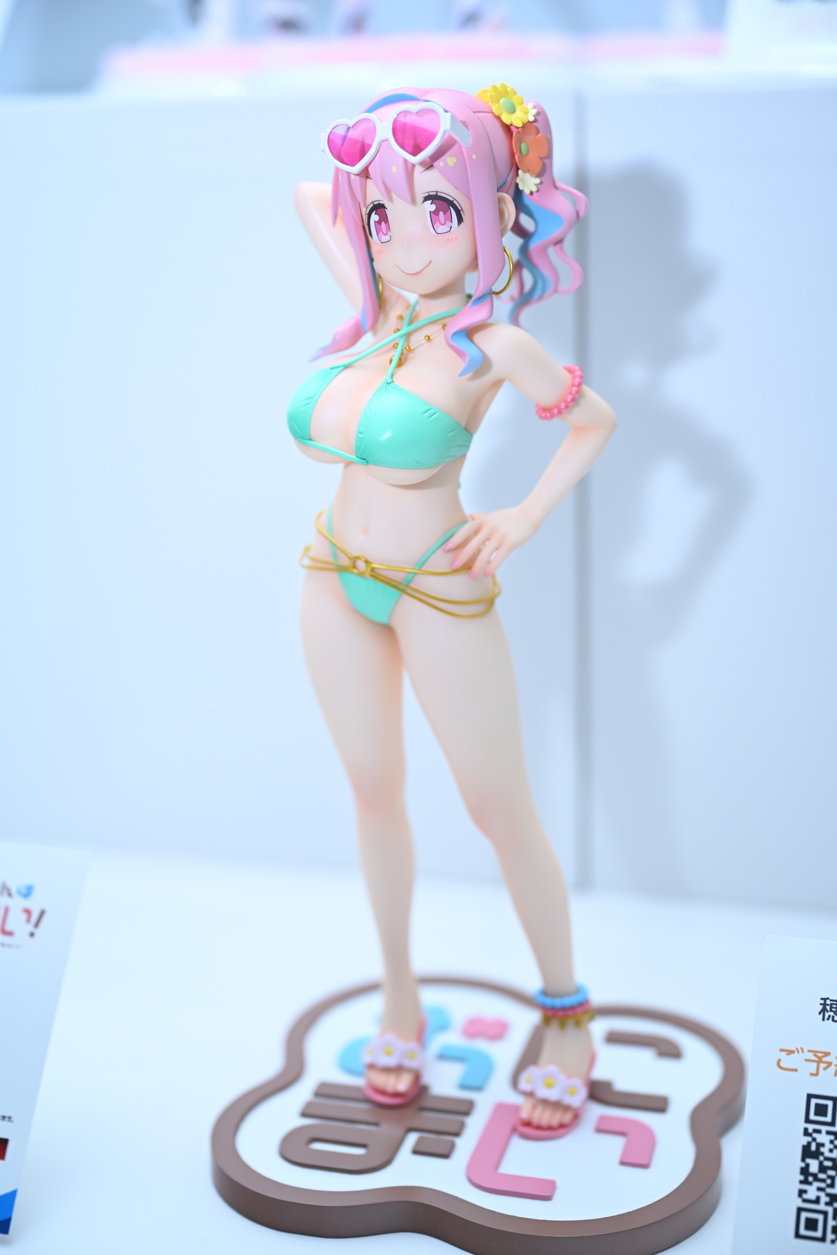 【ワンフェス2025夏フォトレポート】ウェーブブースから「アイドルマスター シンデレラガールズ」高垣楓、X-PLUSブースから「勝利の女神:NIKKE」アリスなどのフィギュアを紹介!