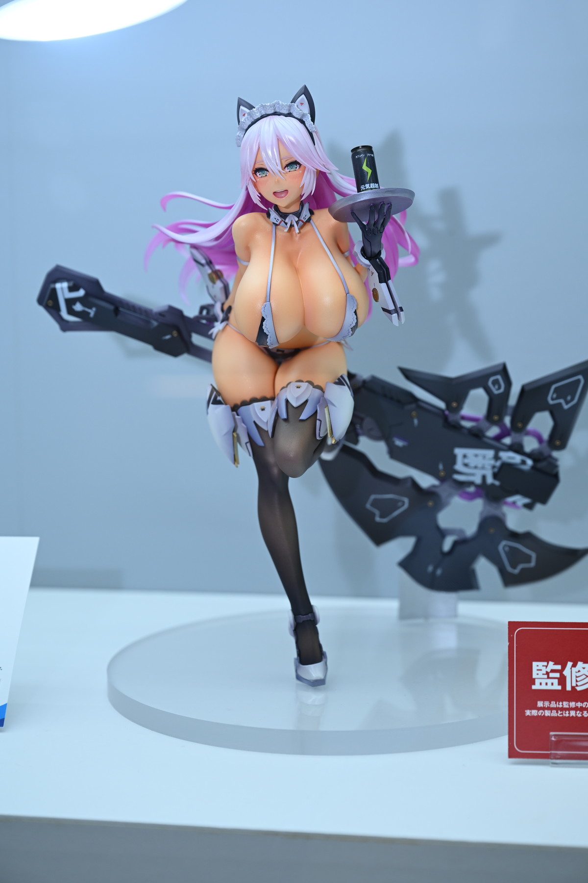 【ワンフェス2025夏フォトレポート】ウェーブブースから「アイドルマスター シンデレラガールズ」高垣楓、X-PLUSブースから「勝利の女神:NIKKE」アリスなどのフィギュアを紹介!