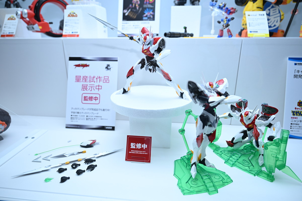 【ワンフェス2025夏フォトレポート】ウェーブブースから「アイドルマスター シンデレラガールズ」高垣楓、X-PLUSブースから「勝利の女神:NIKKE」アリスなどのフィギュアを紹介!