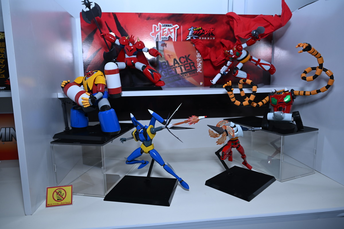 【ワンフェス2025夏フォトレポート】メディコス・エンタテインメントブースから「Fate/Grand Order」ドラコー、デザインココブースから「青春ブタ野郎はサンタクロースの夢を見ない」桜島麻衣などのフィギュアを紹介!
