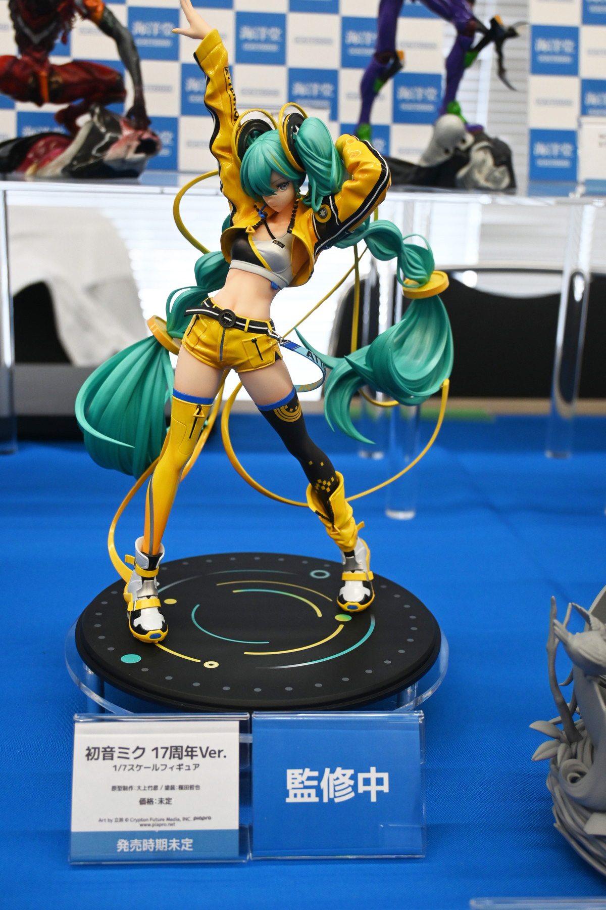 【ホビーメーカー合同展示商談会2025夏フォトレポート】「ウマ娘 プリティーダービー」カルストンライトオや「Fate/Grand Order」紫式部、「勝利の女神:NIKKE」ミハラなどのフィギュアを紹介!